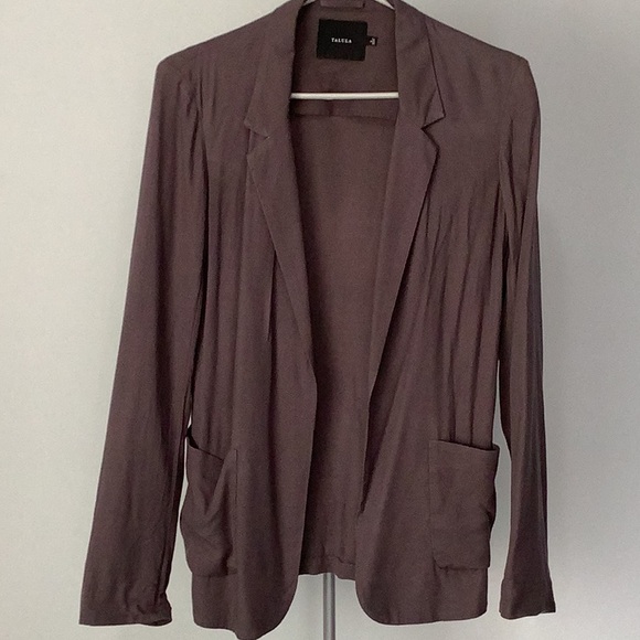 ARITZIA Talula~ KENT Blazer - Picture 4 of 9